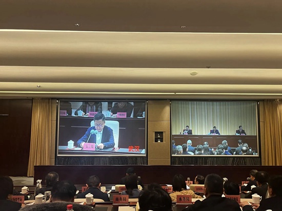 馬新強董事長(cháng)參加全省國有企業(yè)改革深化提升行動(dòng)動(dòng)員部署暨工作推進(jìn)會(huì )并作交流發(fā)言